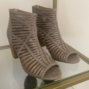 Size 9 1/2 open toe heels